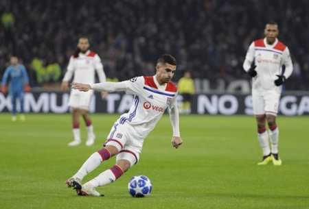 在这架飞往 在这架飞往